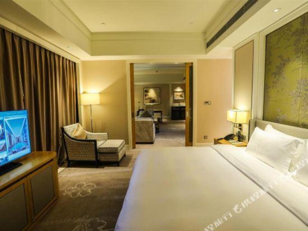 Ming Du Lakeside Hotel Nanning Zewnętrze zdjęcie